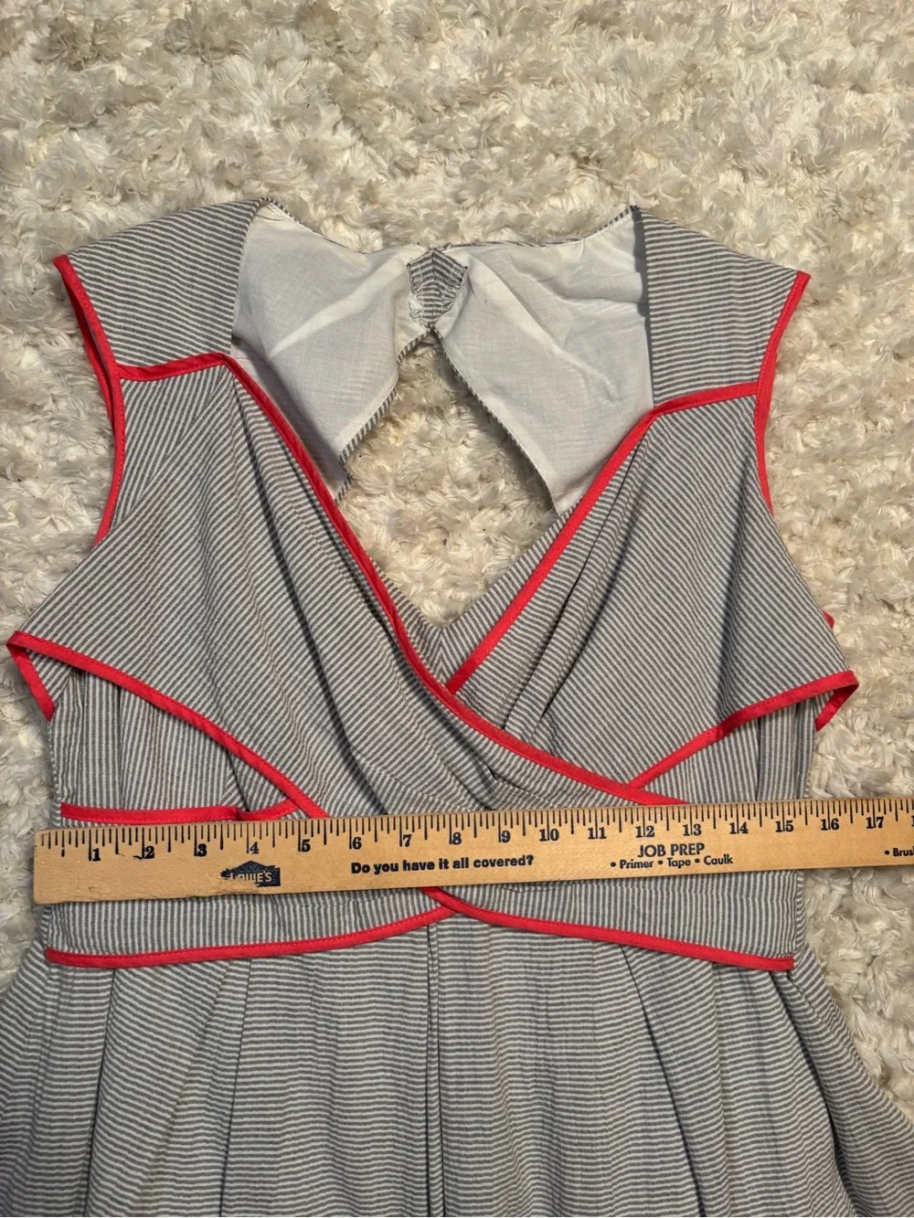 Jessica Simpson Gray Dress with Coral Trim